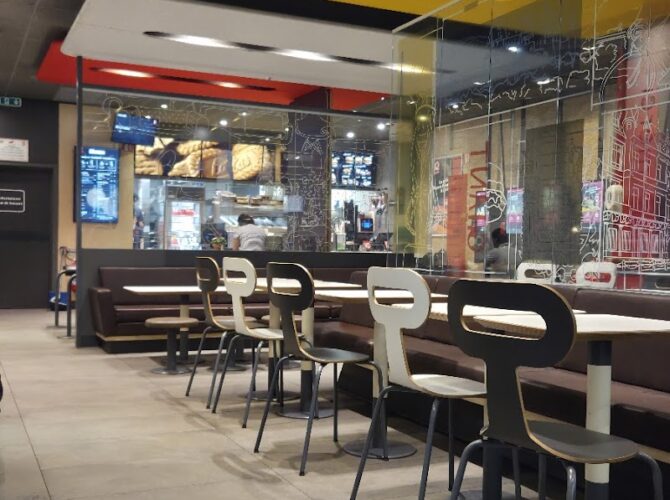 Restaurant Quick Kirchberg à Luxembourg (Ville), Luxembourg