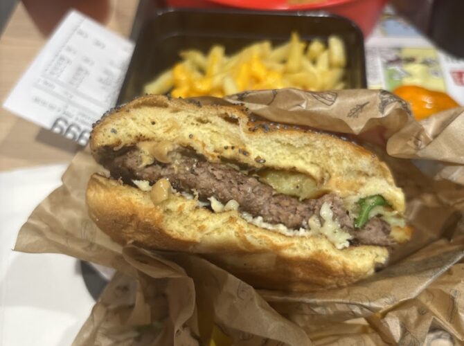 Restaurant Quick à Les Ulis, France