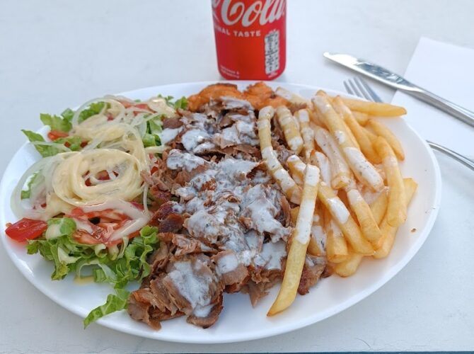 Restaurant Regal Kebab à Gigean, France