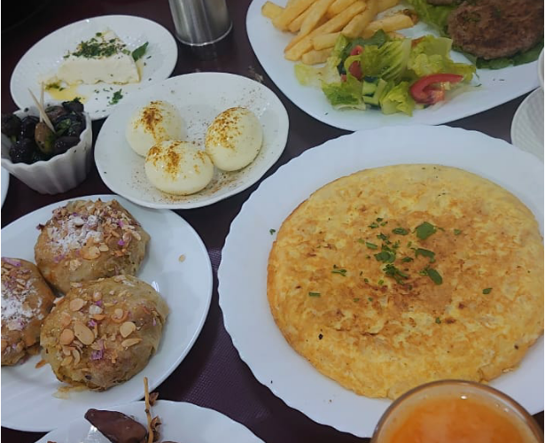 Restaurant Ahlen à Tangier, Maroc