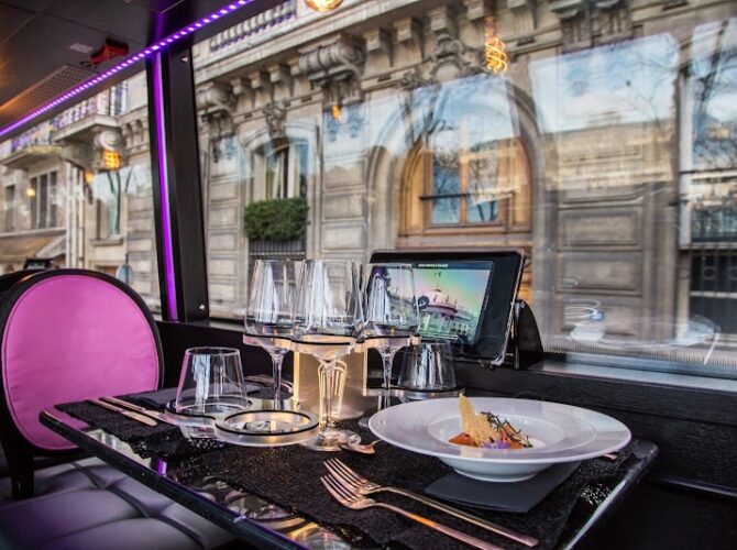 Restaurant Bus Toqué Paris à Paris, France