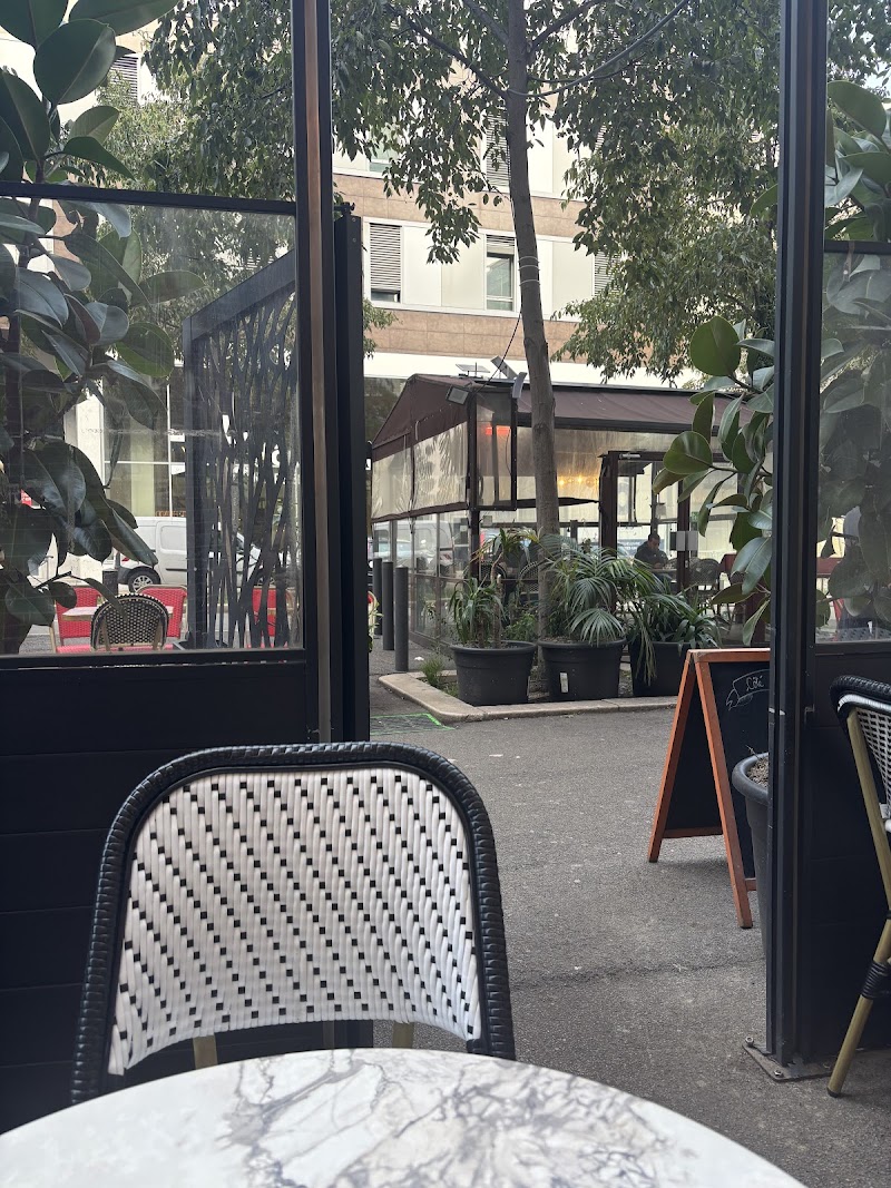 Restaurant & café EAST END à Marseille, France