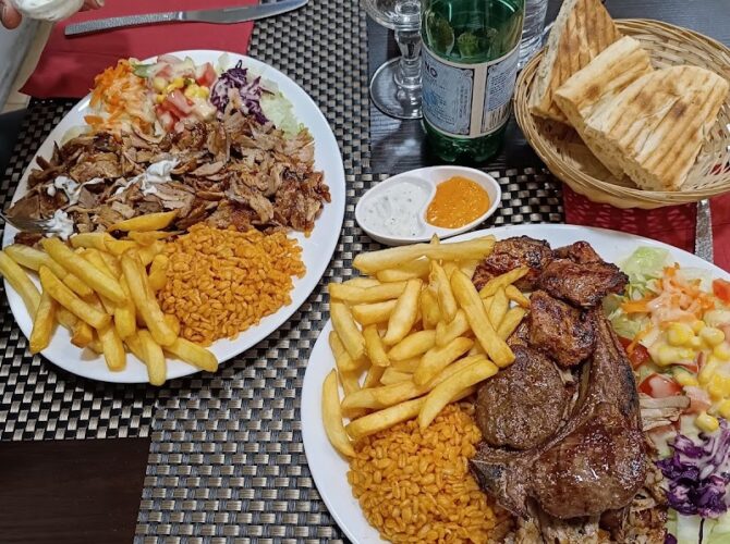 Restaurant Grill Istanbul à Les Lilas, France