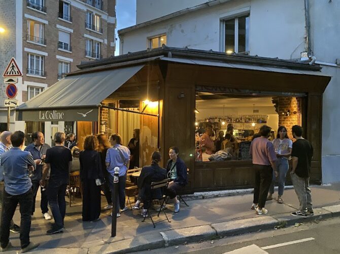 Restaurant La Colline à Paris, France
