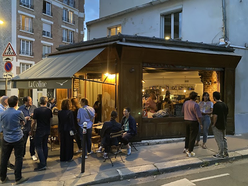 Restaurant La Colline à Paris, France