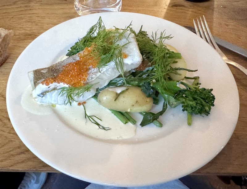 Restaurant La Colline à Paris, France — photo 2