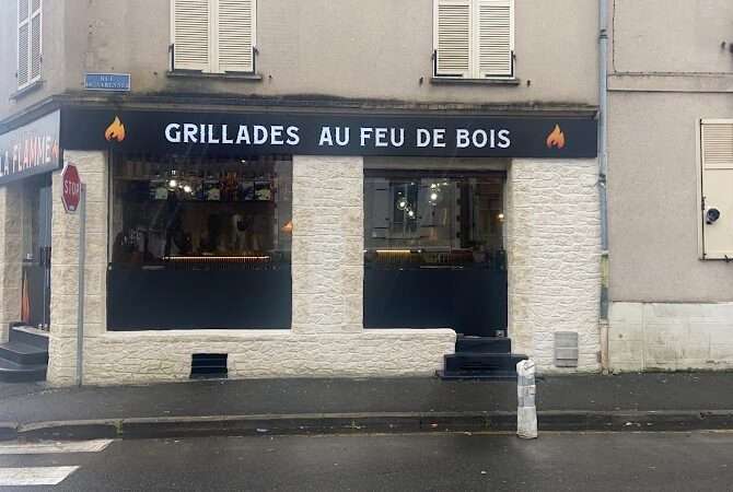 Restaurant la flamme à Montereau-Fault-Yonne, France