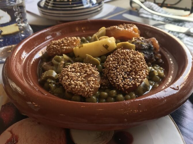 Restaurant L’Artiste à Paris, France