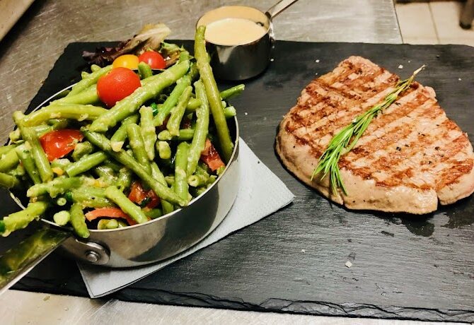 Restaurant Le Bourgeois à Saint-Sébastien-sur-Loire, France
