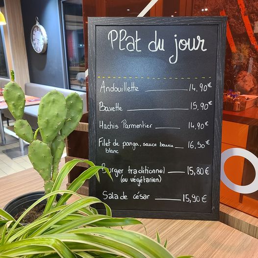 Restaurant Le comptoir normand à Saint-Étienne-du-Rouvray, France — photo 3