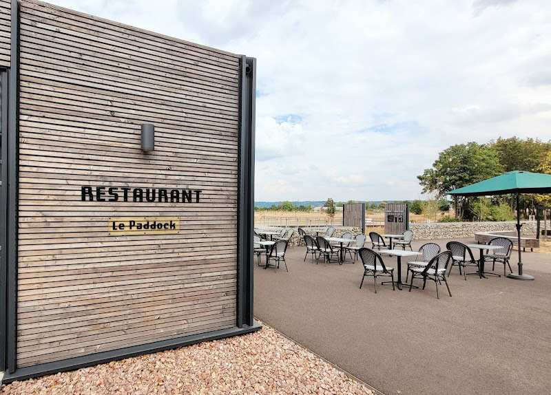Restaurant Le Paddock à Saint-Étienne-du-Rouvray, France — photo 3