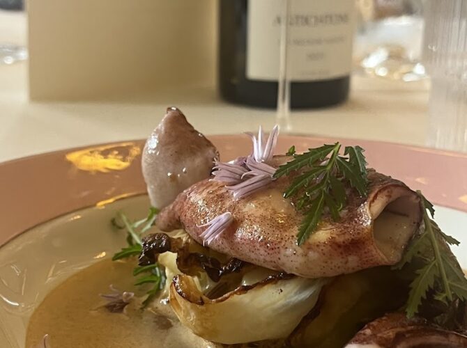 Restaurant Pétrelle à Paris, France