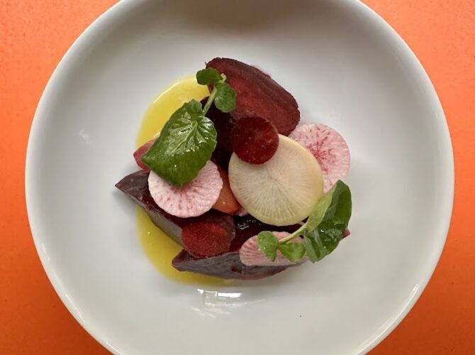 Restaurant Super Huit Paris 8 à Paris, France