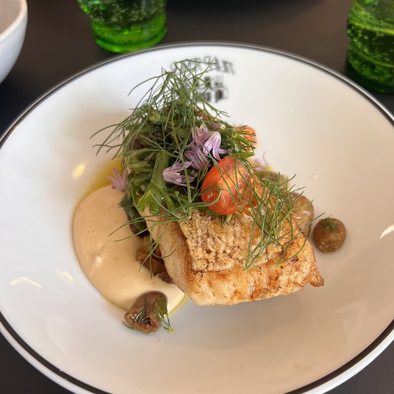 Restaurant Super Huit Paris 8