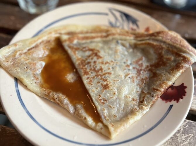 Restaurant ROND – Sarrazin et Calvados – à Paris, France