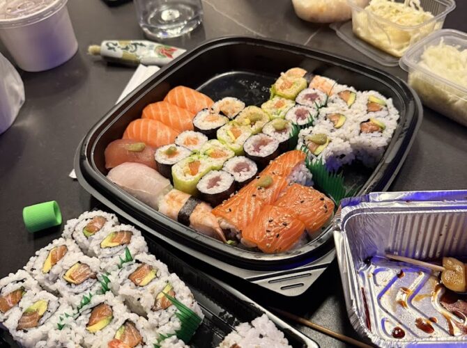 Restaurant S-SUSHI à Lyon, France