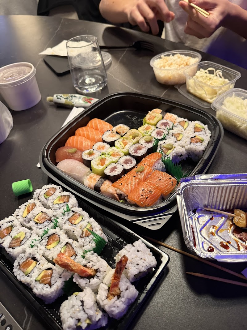 Restaurant S-SUSHI à Lyon, France
