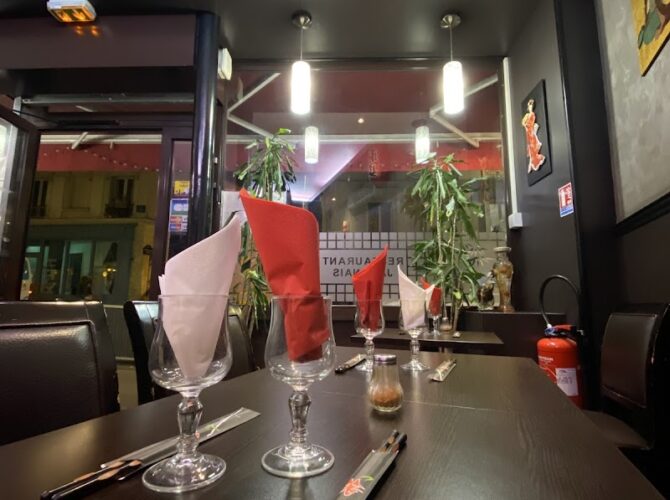 Restaurant Sakura Sushi à Paris, France