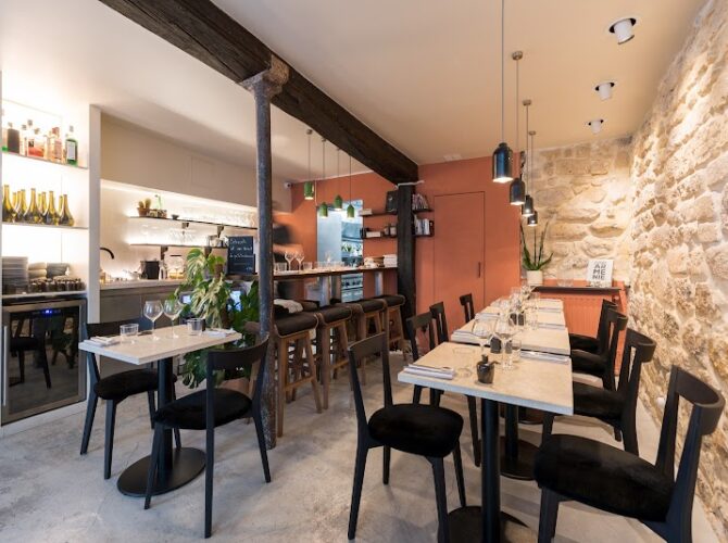 Restaurant Salōn à Paris, France