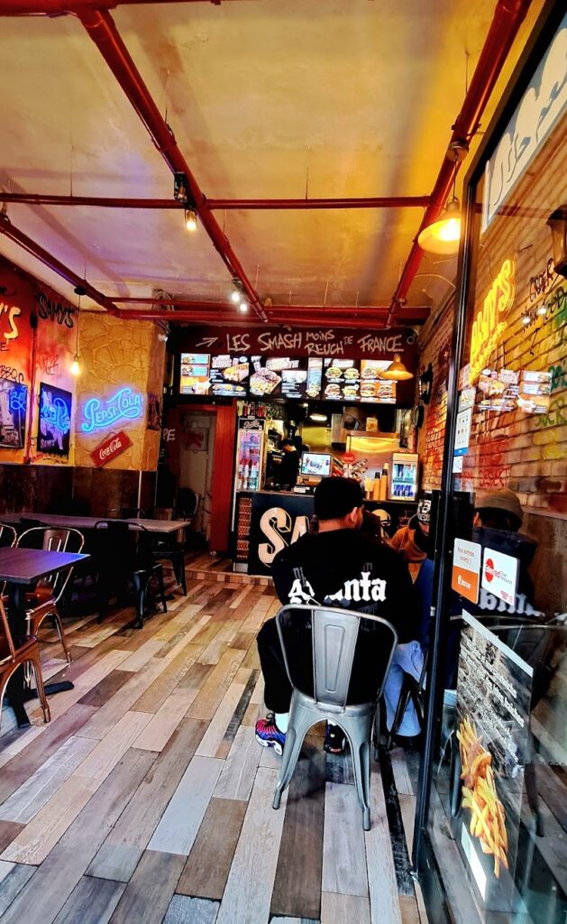 Restaurant SAMY’S BBQ BURGER 20 à Paris, France