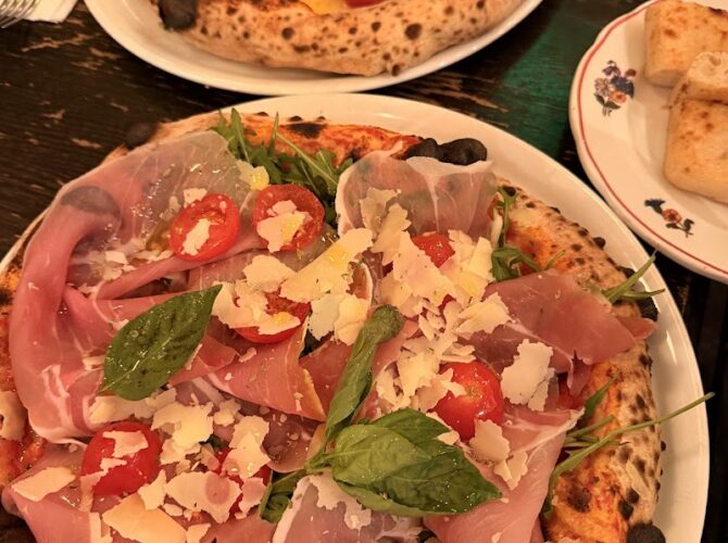 Restaurant Senza Nome à Paris, France