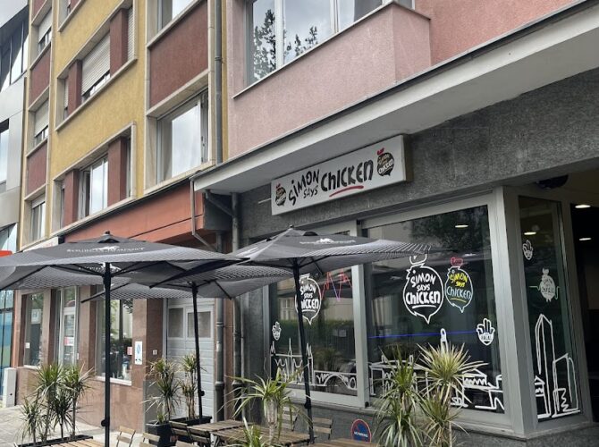 Restaurant Simon Says Chicken – Gare à Luxembourg (Ville), Luxembourg