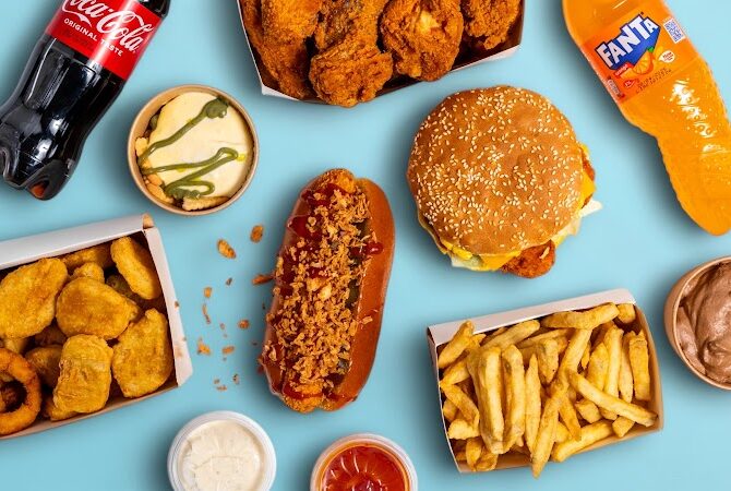 Restaurant Simon Says Chicken – Gare à Luxembourg (Ville), Luxembourg