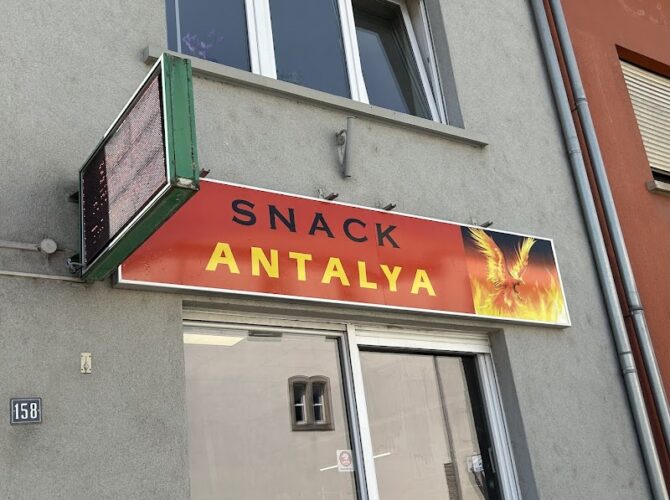 Restaurant Snack Antalya à Luxembourg (Ville), Luxembourg