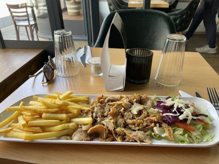 Restaurant Snack Karadeniz Luxembourg à Luxembourg (Ville), Luxembourg