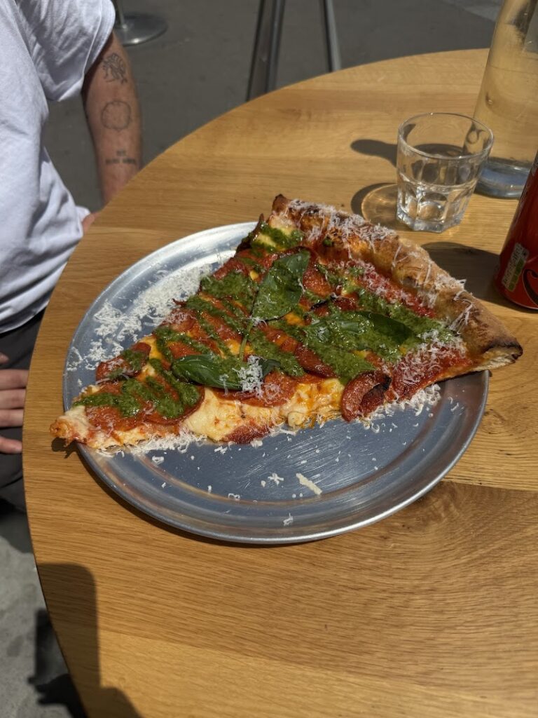 Restaurant Sonny’s pizza SSD Paris 02 à Paris, France — photo 1