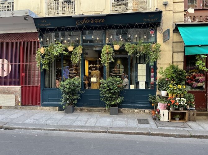 Restaurant Sorza à Paris, France