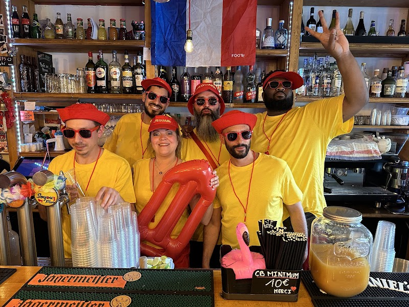 Restaurant Soyouz – Bar & Pizza à Paris, France