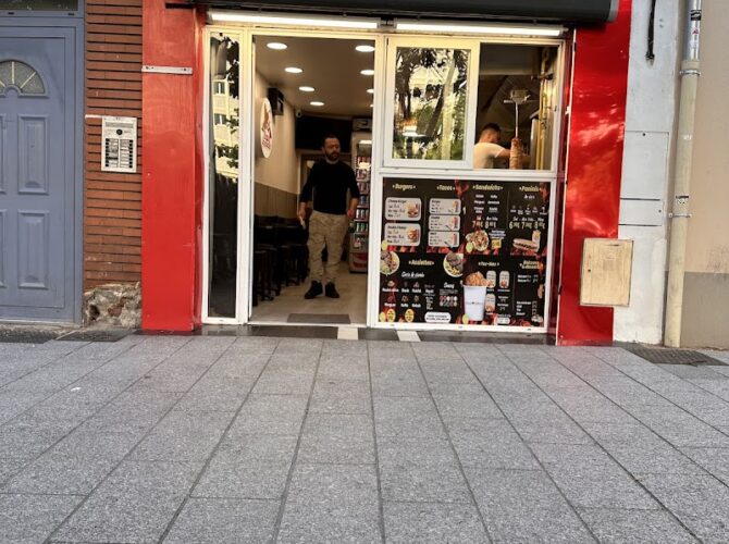 Restaurant Star Kebab à Toulouse, France
