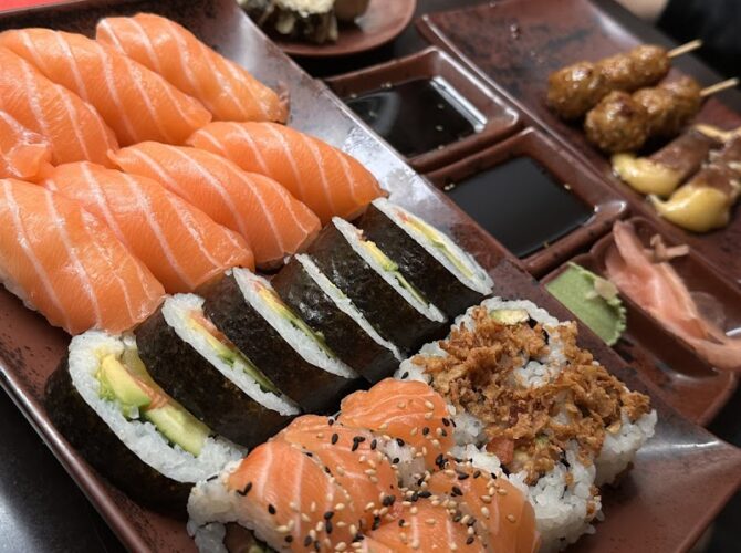 Restaurant Sushi 6eme à Lyon, France