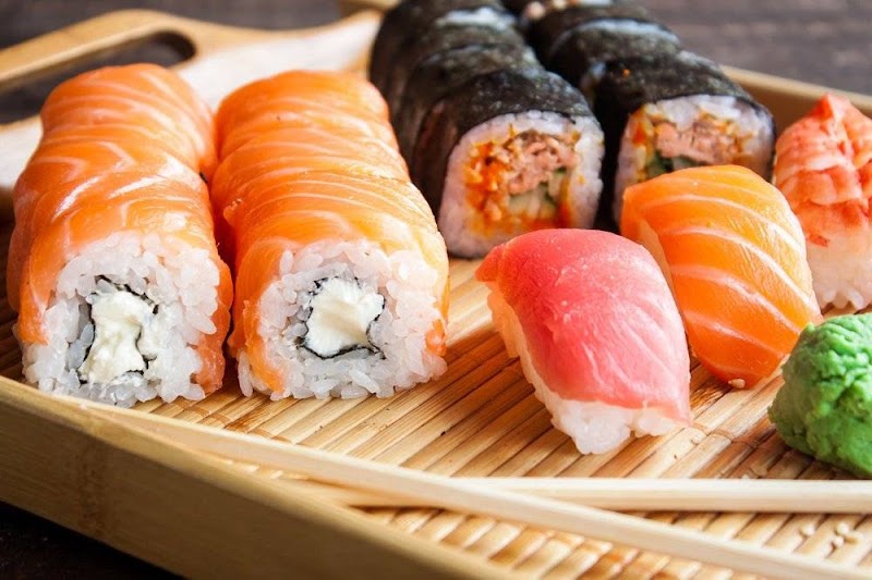 Restaurant Sushi and Sushis à Lyon, France — photo 2