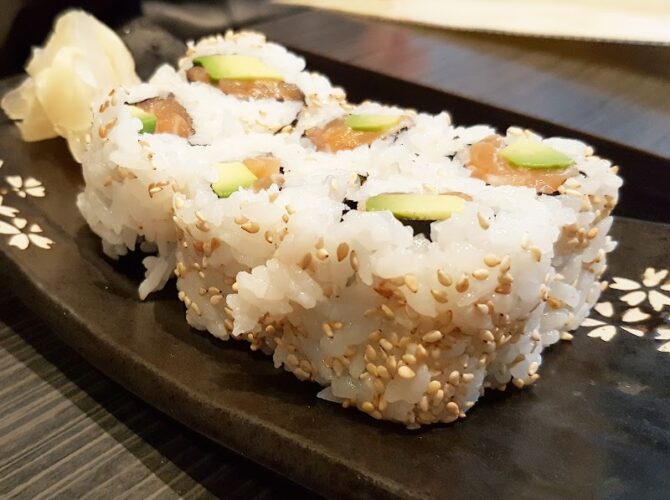 Restaurant Sushi Specialites Japonaises à Paris, France