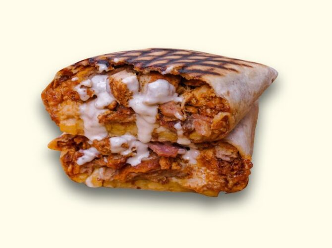 Restaurant Tacos Francais(French Wraps) à Ermont, France