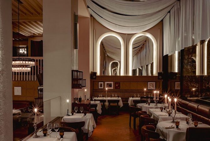 Restaurant Temple and Chapon à Paris, France