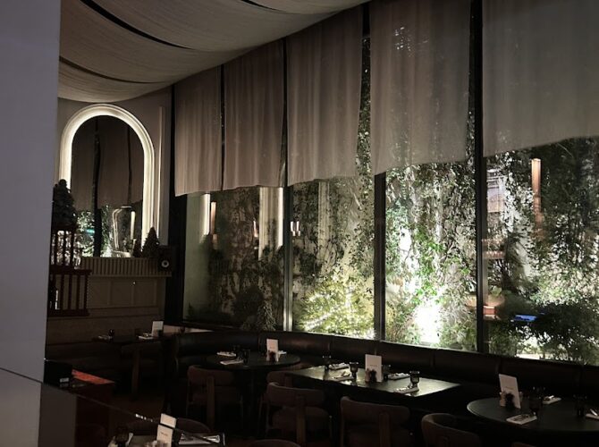 Restaurant Temple and Chapon à Paris, France