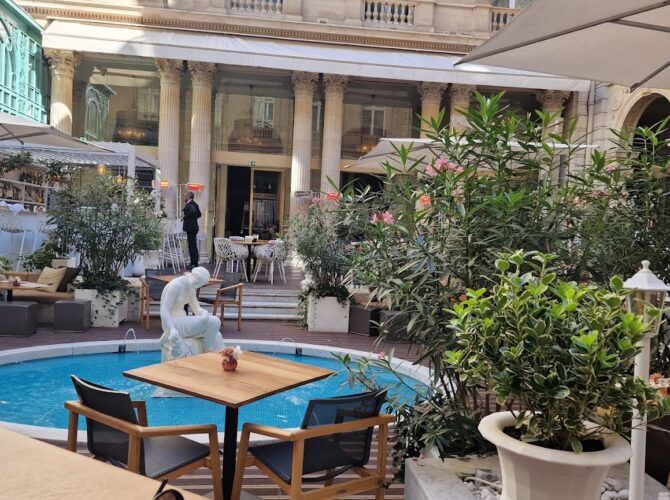 Restaurant Terrasse Eugénie à Paris, France