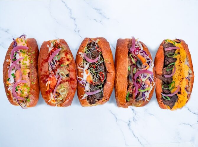 Restaurant The Roll – Brioche Bun Sandwiches à Toulouse, France