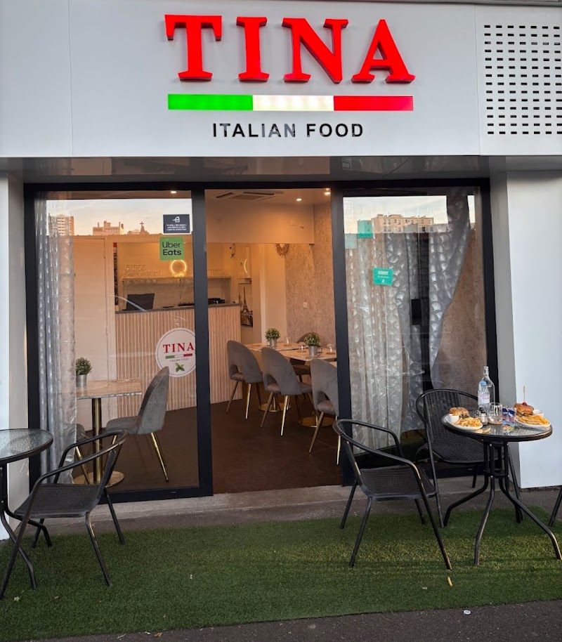 Restaurant Tina Italian Food à Bagnolet, France