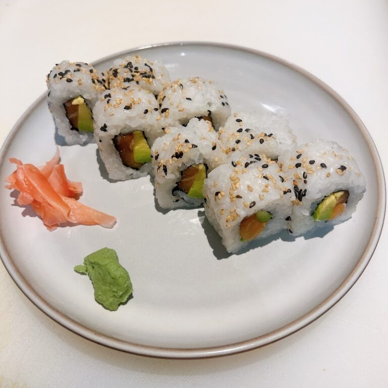 Restaurant Tokyo Sakanaya ( rue guy moquet ) à Paris, France — photo 1