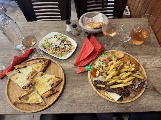 Restaurant Tombik Kebab à Pantin, France