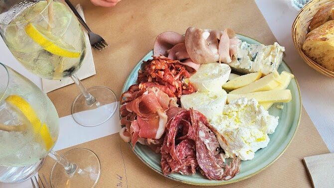 Restaurant Toscanacci à Pantin, France