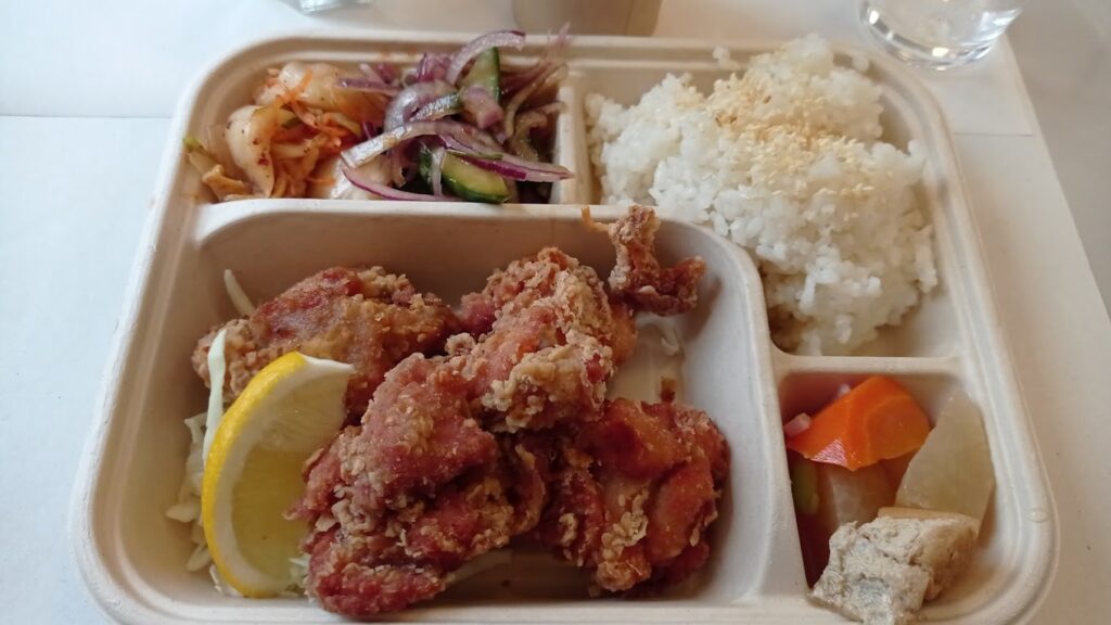 Restaurant Tottchi à Paris, France