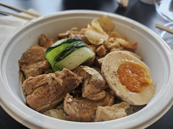 Restaurant Tottchi à Paris, France