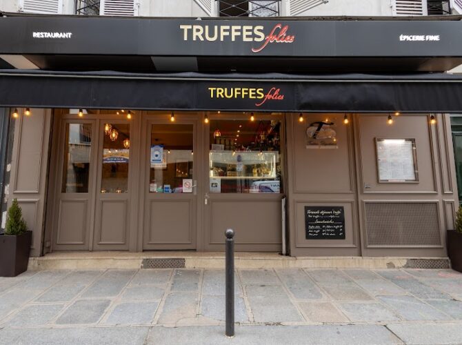 Restaurant Truffes Folies (rue Malar) à Paris, France