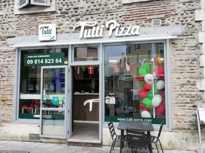 Restaurant Tutti Pizza Pau à Pau, France