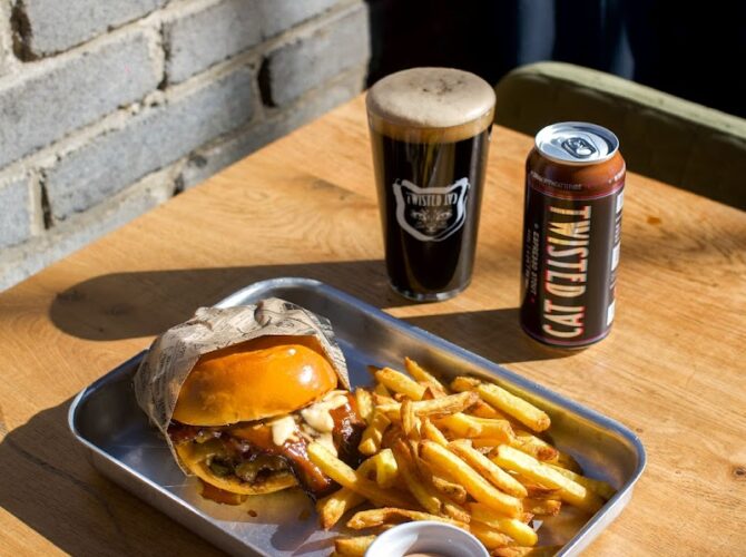 Restaurant Twisted Cat à Dudelange, Luxembourg